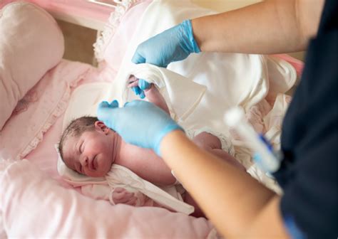 Tips Memilih Klinik Program Bayi Tabung Berkualitas Agar Tidak