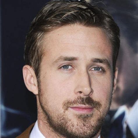 Sauter Rendezvous Intéressant Ryan Gosling Short Hair Lutte Mal Intentionné Lubrifier