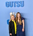 Apple, Hillary and Chelsea Clinton celebrate the world premiere of the ...