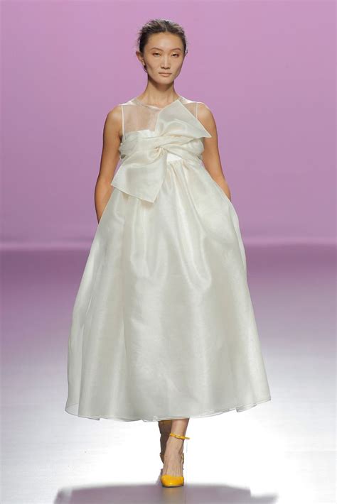 White Dress With Bow Organza Gowns Dress With Bow Dresses