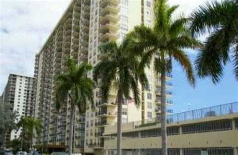 Winston Towers 700 Condos For Sale And Condos For Rent In Sunny Isles Beach