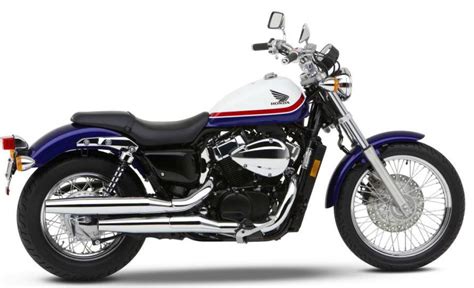 Great savings & free delivery / collection on many items. 2011 Honda Shadow RS - Moto.ZombDrive.COM
