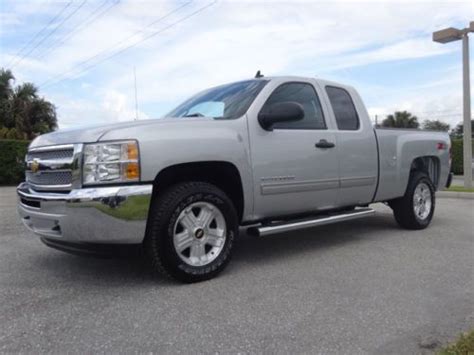 Purchase Used 2013 Chevrolet Silverado Extended Cab 1500 Z71 4x4 Demo