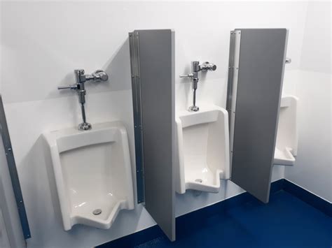 Urinal Screen Partition King