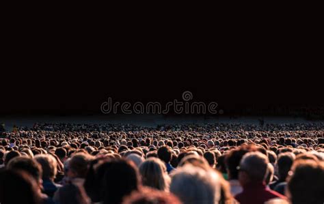 Crowd Of People On City Street Editorial Stock Photo Image Of Commute
