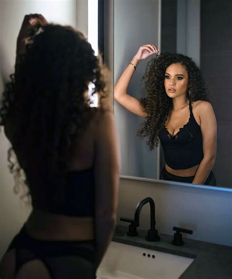 Madison Pettis Nude In Porn Video And Hot Photos Leaked.