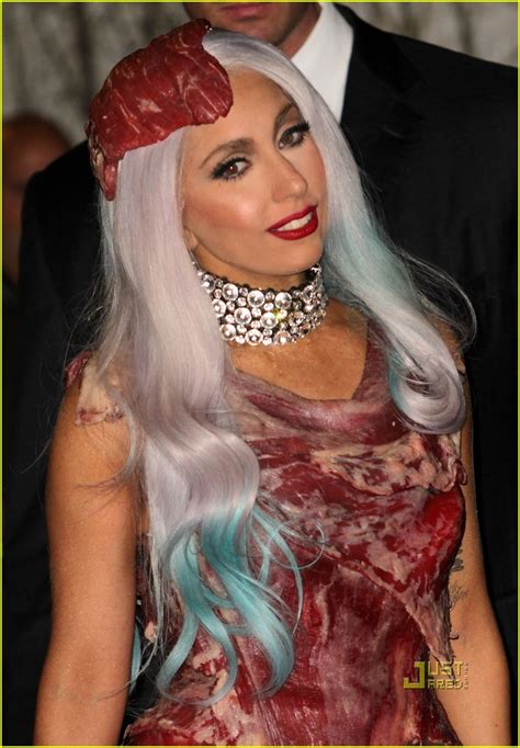 Lady Gaga Explains Meat Dress Meaning Photo 2479818 2010 Mtv Vmas