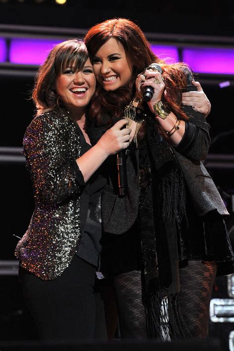 Kelly Clarkson Promises A Collaboration With Demi Lovato Totally Will