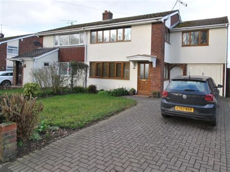 3 Bedroom Property For Sale In 22 Shalford Road Rayne Braintree