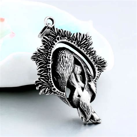 Good Detail Stainless Steel Fashion Vintage Naked Girl Pendant Necklace