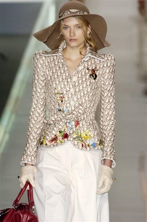 Christian Dior Monogram Structured Jacket With Floral Embroidery Ss