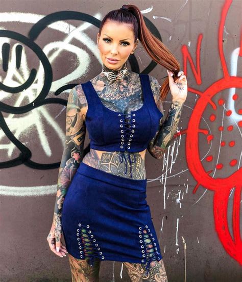 Famous Tattoo Models Showed All Their Tattoos In 2020 Famous Tattoos
