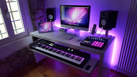 Some stuff i use to make noise. | Home recording studio setup, Music ...