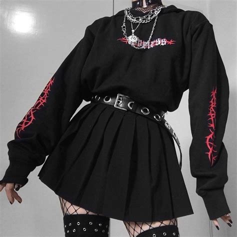 Grunge Goth In 2020 Teenage Fashion Outfits Egirl Fashion Cute