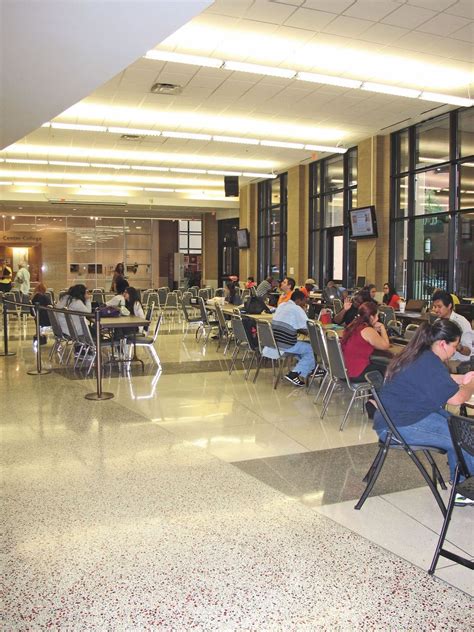 El Centro - Schools - Dallas - IA Locations Agency