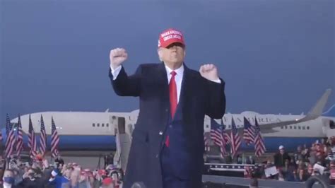 Trump Dances His Way Along The Campaign Trail On Air Videos Fox News
