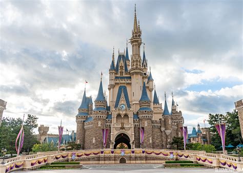 Tokyo Disneyland Theme Park Closures Extended