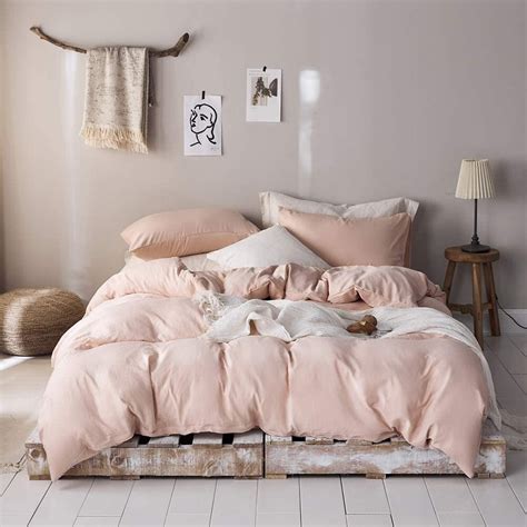 How To Style A Pink Bedroom For Adults Pink Bedrooms Bed Comforter Sets Pink Duvet Cover