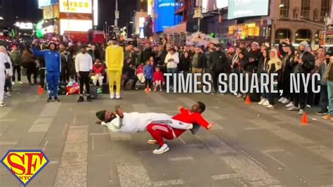 Best Street Performers In Times Square New York City Nyc Buskers
