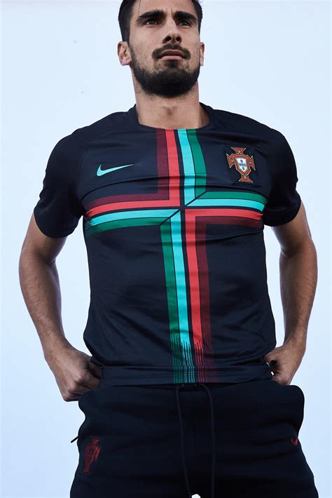 Authentic portugal printing also available for the official cristiano ronaldo jersey. Hail Europe's Kings: Portugal's New Kits Flash Gold and ...