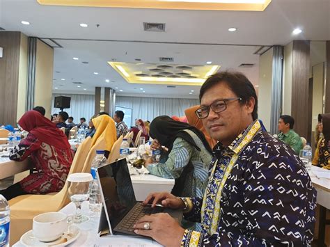 Check spelling or type a new query. BONEPOS.COM, JAKARTA - Wakil Rektor II Unismuh Makassar ...