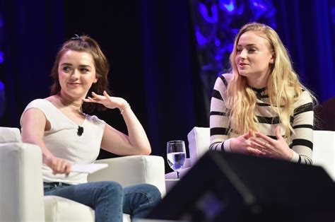 Sophie Turner And Maisie Williams Featured Session Game Of Thrones