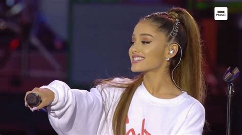 Photo Recap Ariana Grande S One Love Manchester Concert