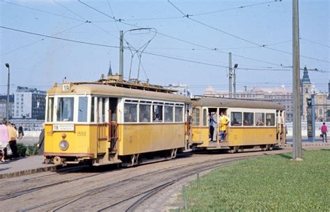 Tervezzen útvonalat a pillanatnyi autós forgalmi helyzetnek megfelelően, vagy tervezze útját útvonalterv.hu. File:Budapest-bkv-sl-18-tw-571710.jpg - Wikimedia Commons