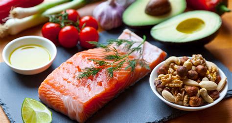 Certain foods can increase the likelihood of heart disease, while others can decrease the risk. Anti-Inflammatory Diet: Foods to Fight Inflammation | WW