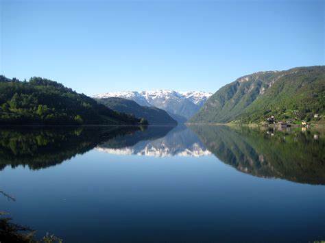 De beste tavlene til martine ulvik. Ulvik, Norway | Wanderful view of the Hardangerfjord from th… | Flickr