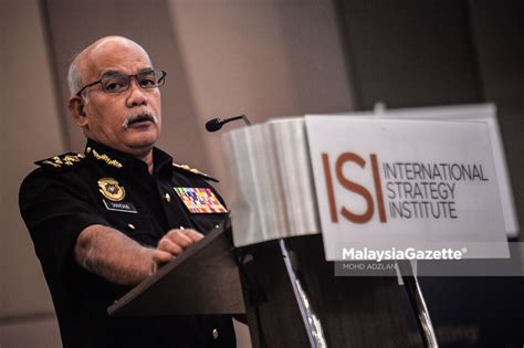 Penguatkuasaan data pesalah rasuah pembinaan. DIALOG RAKYAT: Surat sokongan tidak boleh jadi asas buat ...