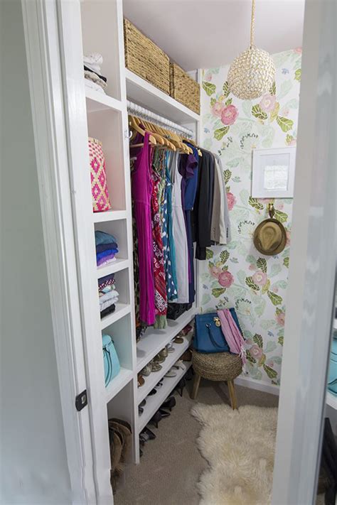 Dressing out of the closet: Small Dressing Room with Floral Wallpaper - Room Decor and Design