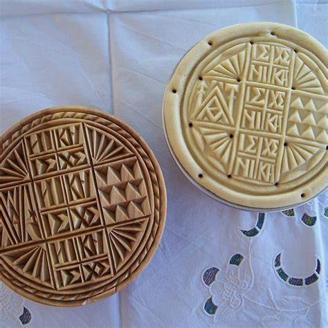 Ιησούς χρισός νικά κι όλα τα κακά σκορπά, η κυρά η παναγιά που σκορπίζει τα κακά. Tα απίθανα... τριτάκια !: Το ψωμί και η θρησκεία - Ενότητα ...