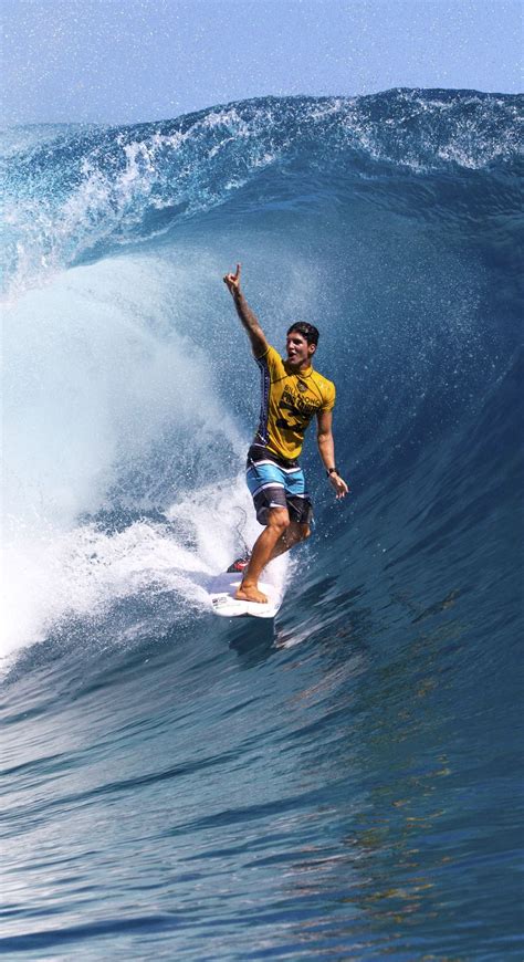 While australian woman layne beachley was the first surfer, male or female, to claim six. Gabriel Medina World Champion 2014 and 2018 Photo ...