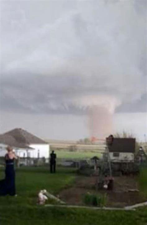 prom photo captures tornado from a safe distance daily mail online