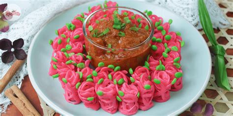 Roti jala bunga ros by chef zaidah. Resepi Roti Jala Ros & Kari Ayam | Rose Net Crepes ...