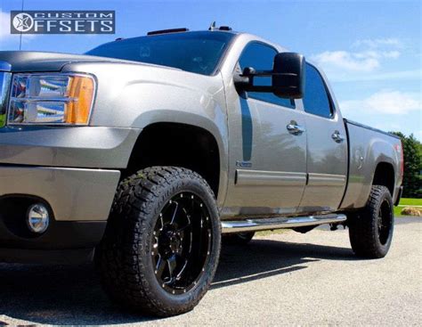 2008 Gmc Sierra 2500 Hd With 20x10 19 Gear Off Road Big Block And 285