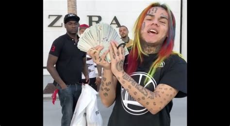 Tekashi 6ix9ine Is Out In Los Angles With His Bloods Goons After A