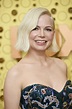 The best beauty looks from the 2020 Emmy Awards | Short hair styles ...