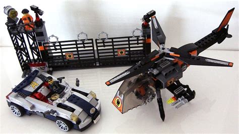 Lego Agents 8634 Turbo Car Chase Review The Brothers Brick The
