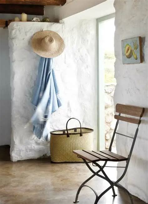 Living The Simple Life In A Modest Beach Country Cottage Beach Bliss