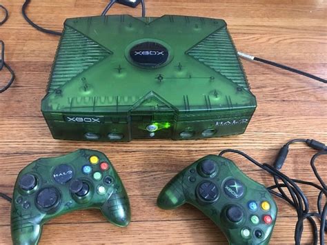 Original Xbox Halo Special Edition Green Console W Green Controllers