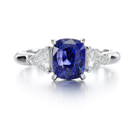 Sapphire And Diamond Ring The Weekly Edit Fine Jewels London 2020