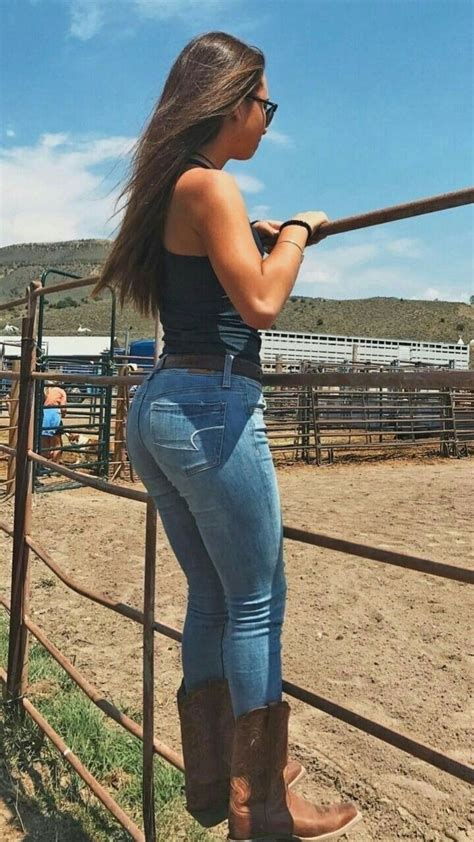 pin by ruben s on pretty cowgirls sexy cowgirl outfits sexy jeans girl country girls outfits