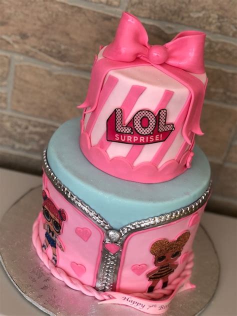 Another lol cake that suits to your little girls birthday the cake made of butter cream frosting. Baking with Roxana's Cakes: LoL Surprise Birthday Cake