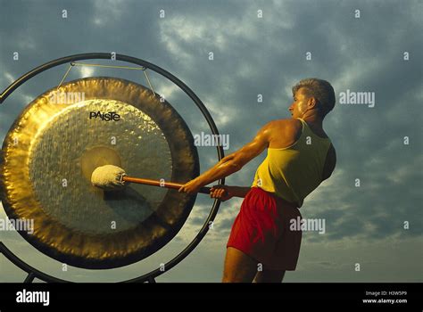 Bronze Hammer Stock Photos And Bronze Hammer Stock Images Alamy