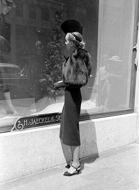 Fall Fashions 1938 Photo By Alfred Eisenstaedt Vintage Fur Vintage