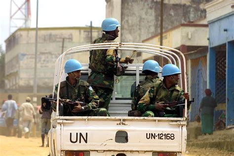 L Onu S Attaque Aux Abus Sexuels Commis Par Des Casques Bleus Rts Ch Monde