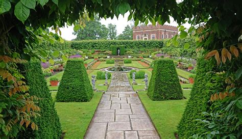 Hampton Court Palace Gardens Reopen For Walks Take A Sneak Peek