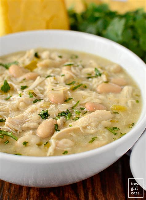 Crockpot White Chicken Chili Easy Flavorful And Healthy
